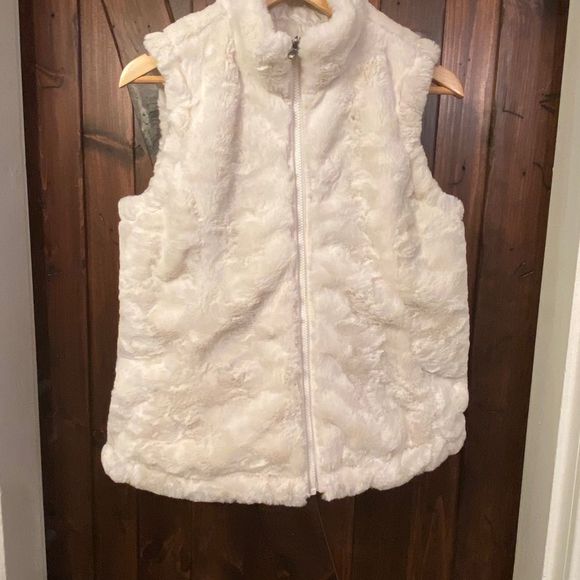 Reversible ivory faux fur vest - Picture 3 of 5